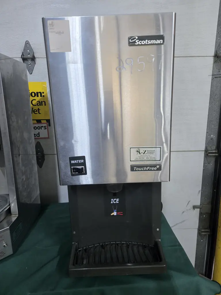 SCOTSMAN ICE/WATER DISPENSER NSF