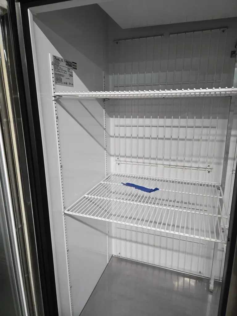 TRUE 2 DR FREEZER