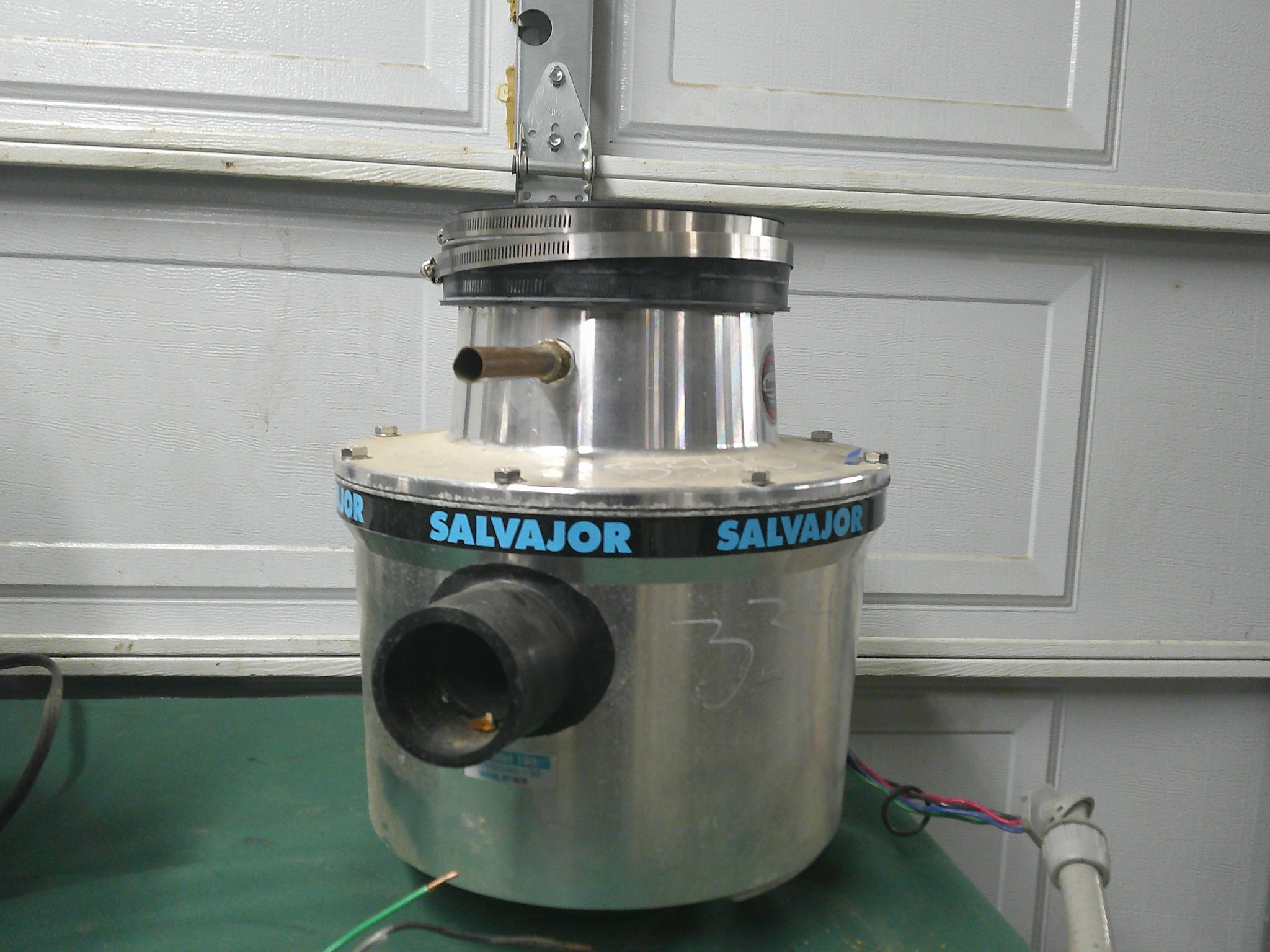 SALVAJOR GARBAGE DISPOSAL NSF