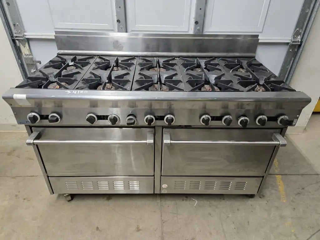 U.S. RANGE 10 BURNER RANGE ON CASTERS WITH 2 CONVECTION  OVENS - NSF APPROVED