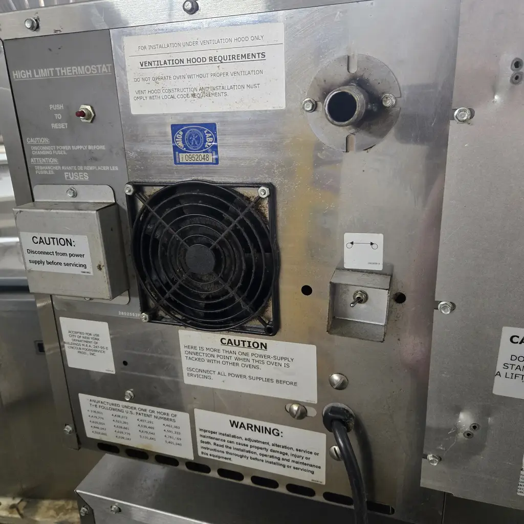 LINCOLN DOUBLE STACK CONV OVEN