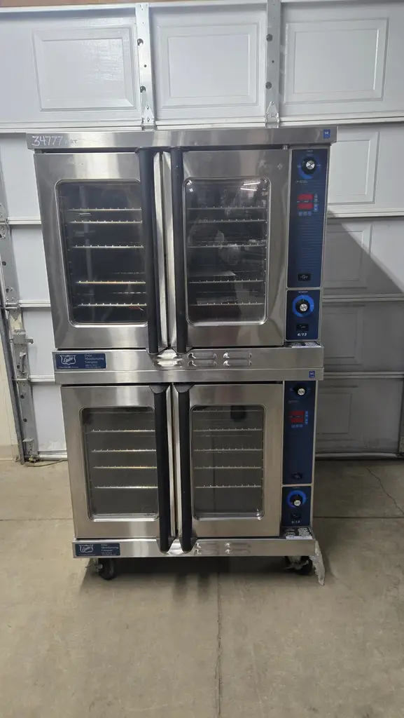 DUKE DOUBLE STACK CONVECTION OVEN ON CASTERS - NATURAL GAS - NSF APPROVED