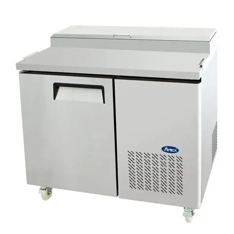 ATOSA 44 INCH REFRIGERATED PIZZA PREP TABLE ON CASTERS WITH 1 DOOR; 1 HINGED LID; 9.7 CUBIC FOOT CAPACITY; AND COMPRESSOR ON RIGHT - ETL APPROVED